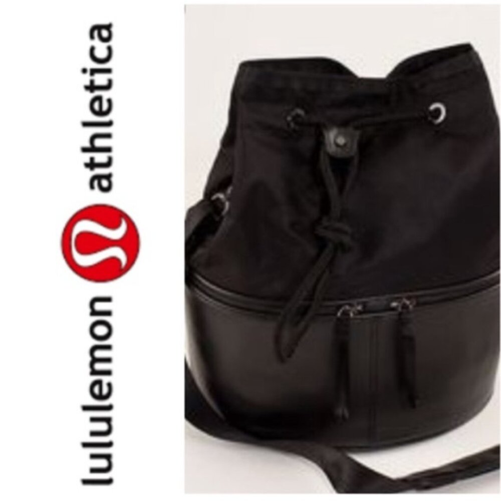 Lululemon Method bucket bag as is